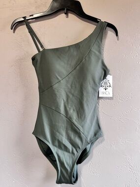 BECCA Soft Green Women’s One-Piece Swimsuit